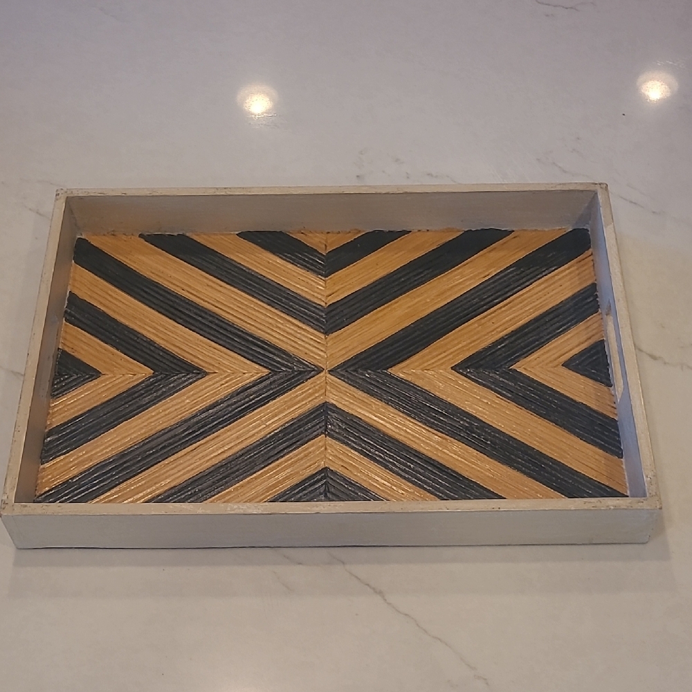 Geometric Patterned Tray